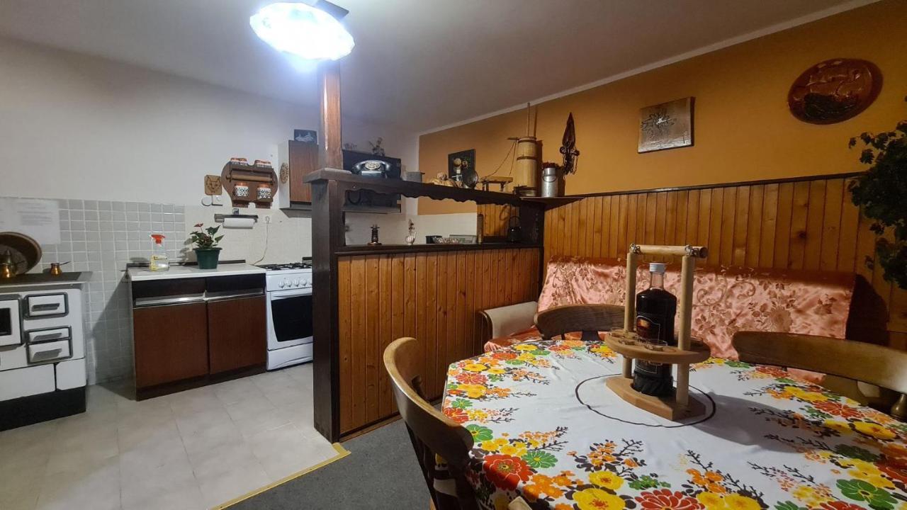 Apartman Štimac Crni Lug Bagian luar foto